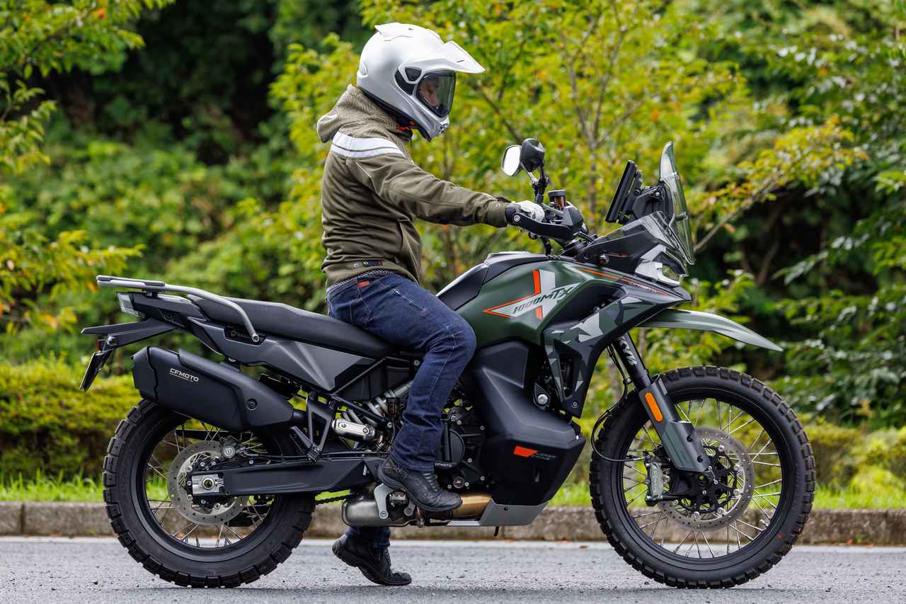 画像1: 【国内初試乗】CFMOTO「1000MT-X」インプレ|充実の先進装備と高い快適性を誇るフラッグシップアドベンチャー