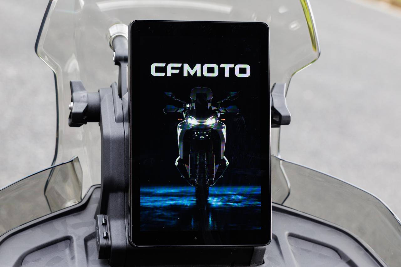 画像11: 【国内初試乗】CFMOTO「1000MT-X」インプレ|充実の先進装備と高い快適性を誇るフラッグシップアドベンチャー