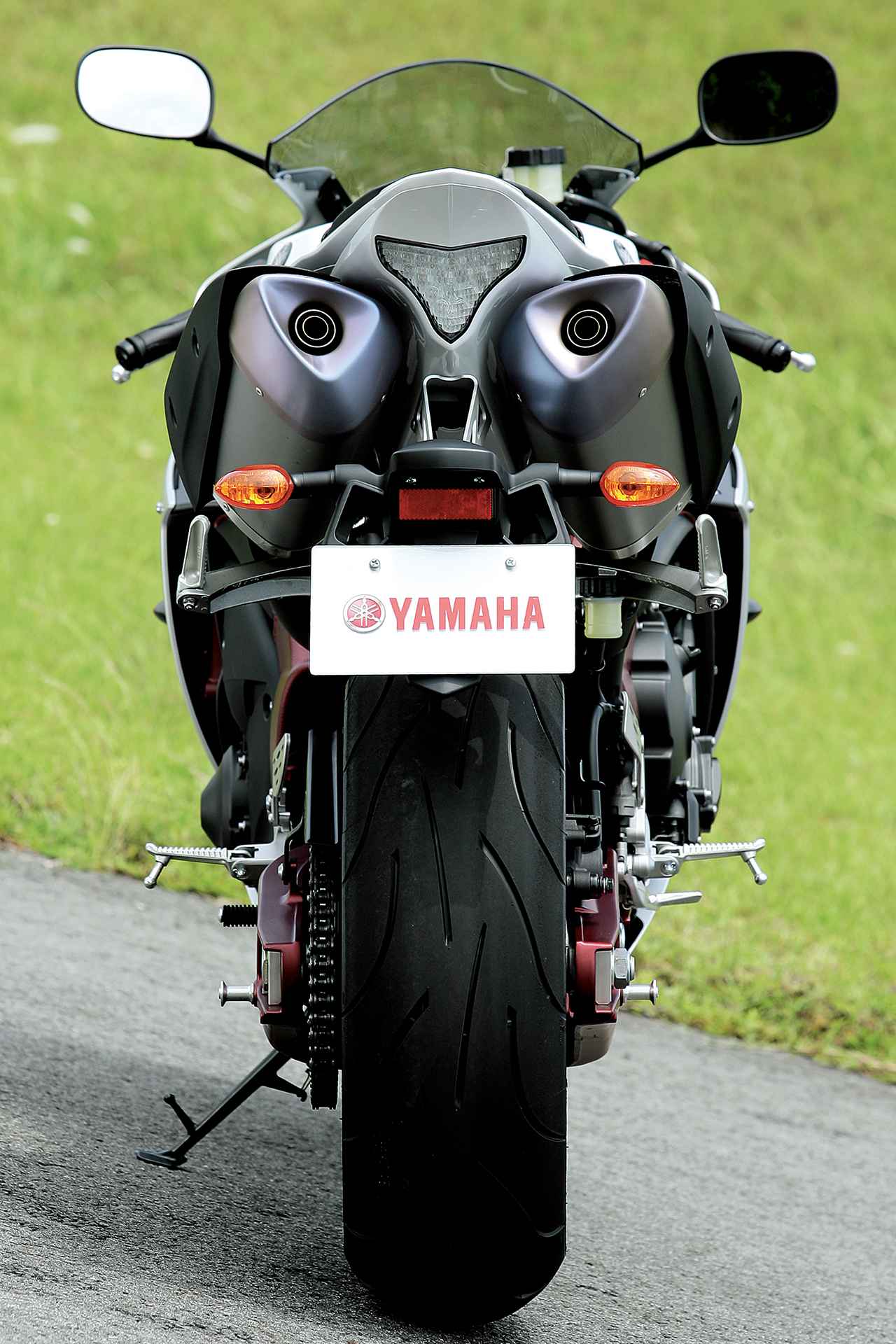 画像1: ヤマハ「YZF-R1」(2004-2012)【スーパースポーツ歴伝・ヤマハ編】