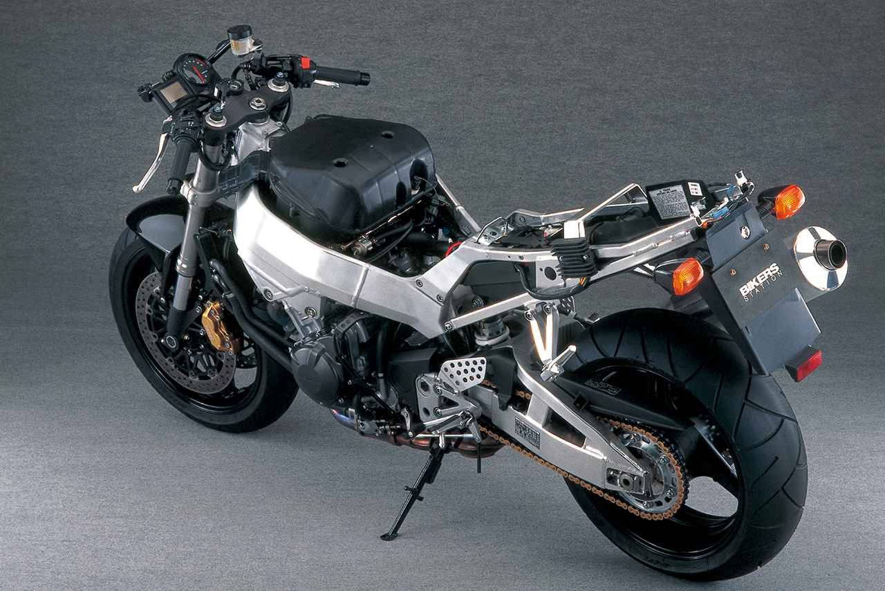 画像 : 3番目の画像 - 【写真20枚】ホンダ「CBR954RR」（2002）/「CBR1000RR」（2004-2010） - webオートバイ