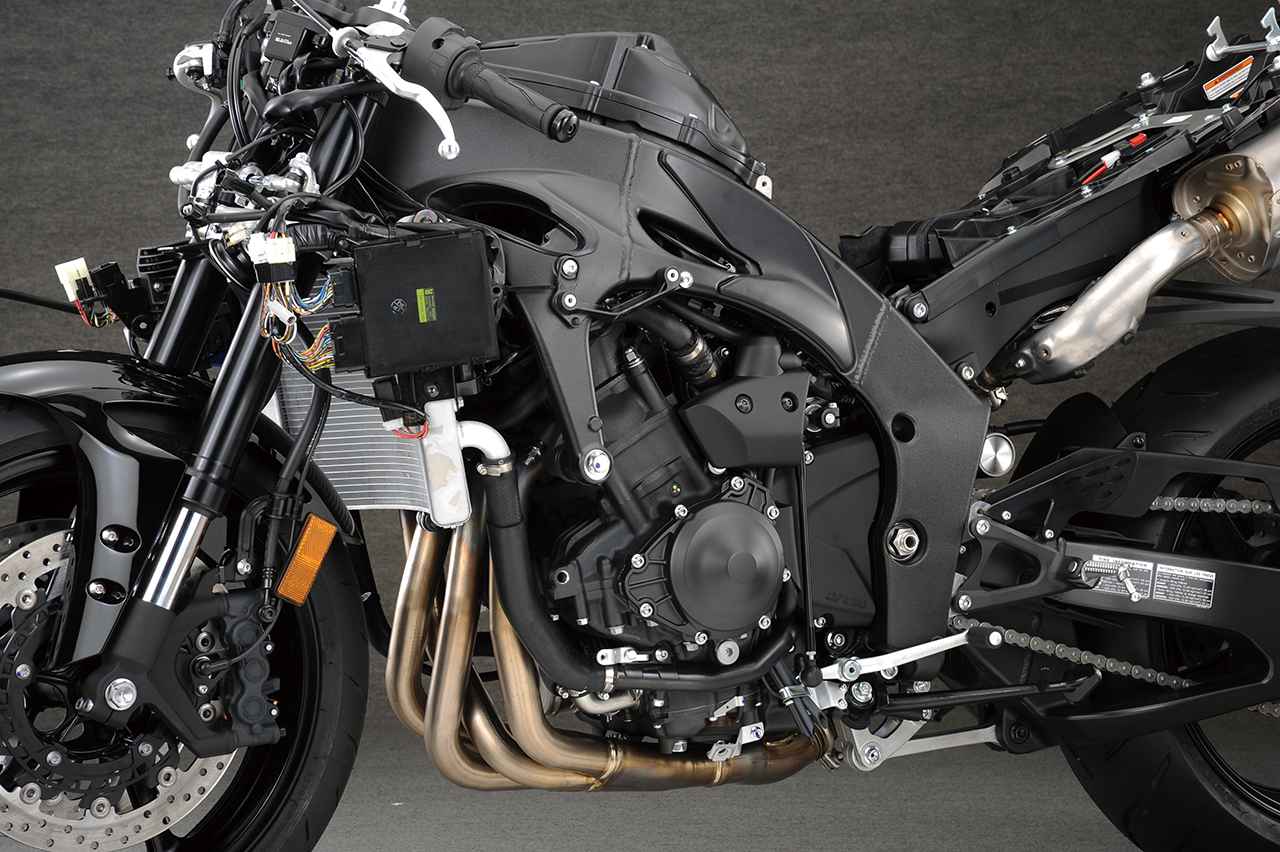 画像1: ヤマハ「YZF-R1/ WGP50th Anniversary Edition」(2012)