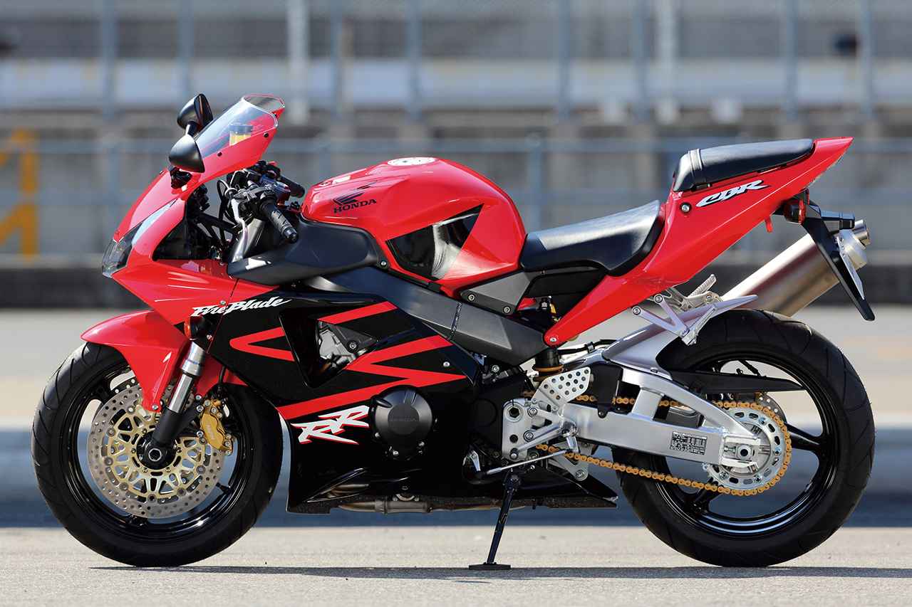 画像 : 2番目の画像 - 【写真20枚】ホンダ「CBR954RR」（2002）/「CBR1000RR」（2004-2010） - webオートバイ