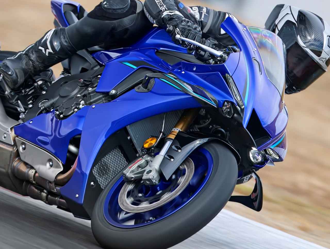 画像: カーボン製ウイングレット採用! ヤマハ「YZF-R1」2026年モデルが登場|ヤマハ創立70周年を記念した特別色もラインアップ - webオートバイ
