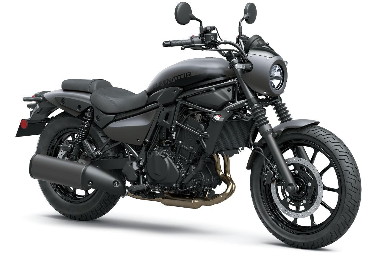 画像: KAWASAKI ELIMINATOR 500 SE 2027年モデル(欧州仕様) 総排気量:451cc エンジン形式:水冷4ストDOHC4バルブ並列2気筒 シート高:735mm 車両重量:177kg 参考価格:6890ユーロ ※写真はメタリックマットグラフェンスチールグレー×フラットエボニー