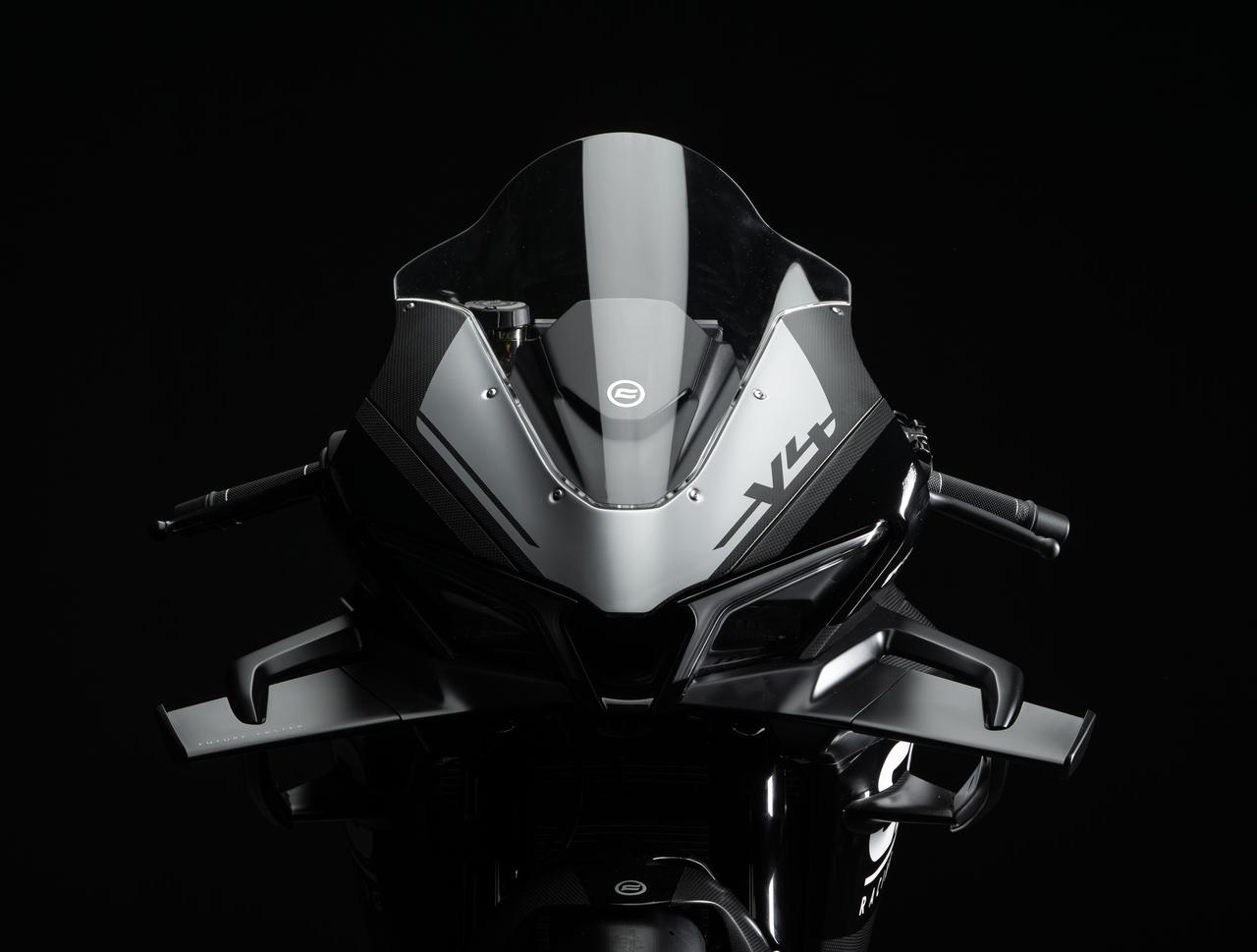 画像: 【世界初公開！】CF MOTO「V4 SR-RR PROTOTYPE」210HPのV4エンジンに電動ウイングレット！ 独創のメカが光るスーパースポーツ！【2026速報】 - webオートバイ