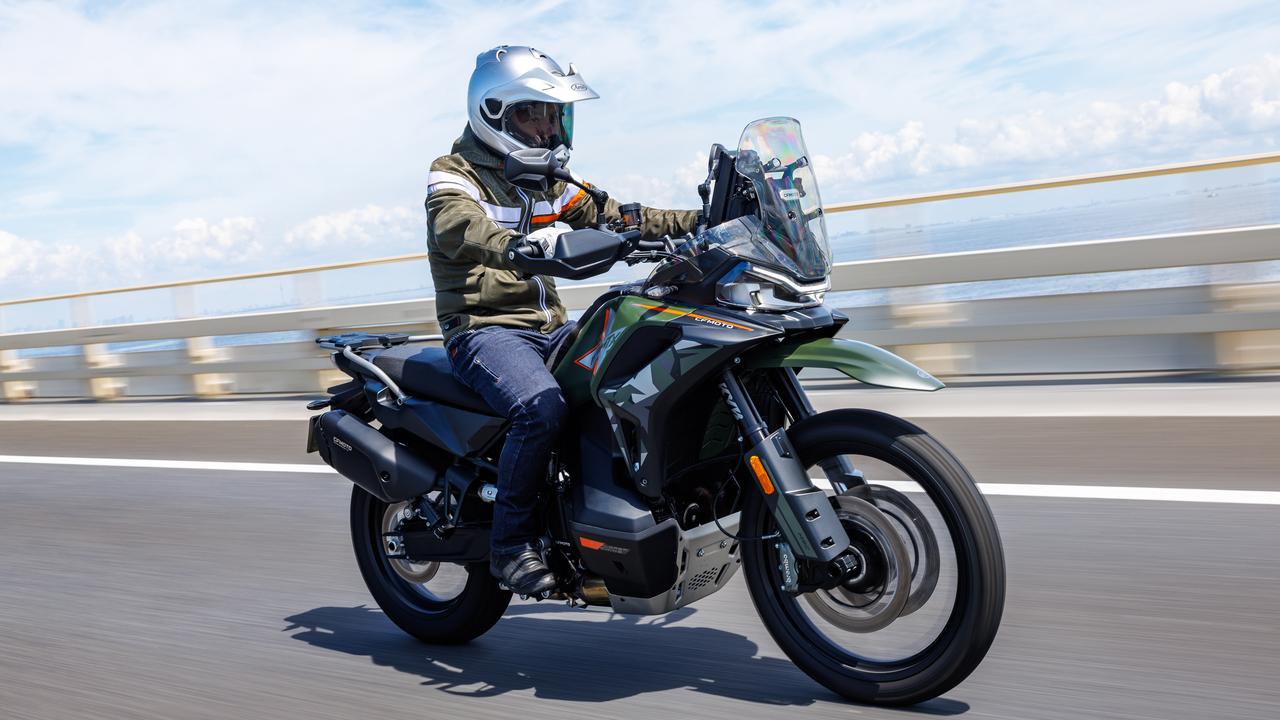 画像: 【国内初試乗】CFMOTO「1000MT-X」インプレ｜充実の先進装備と高い快適性を誇るフラッグシップアドベンチャー - webオートバイ