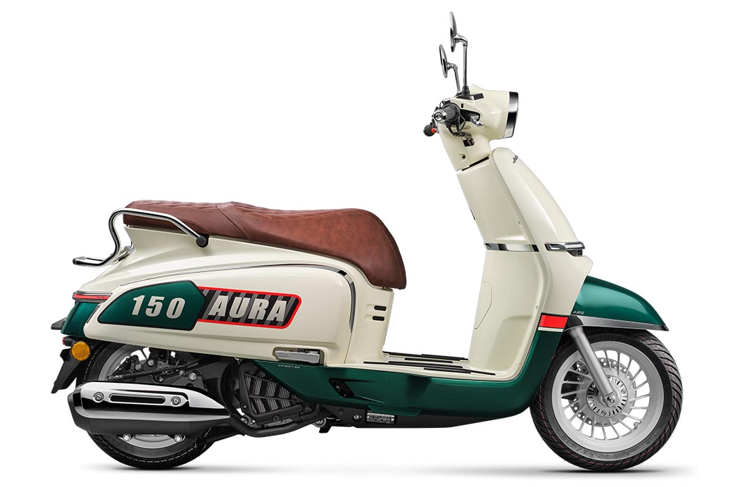 画像11: CFMOTO「150AURA」日本初公開！ キーレス＆トラコンなどの先進装備を満載したレトロな150ccスクーター、2026年11月発売