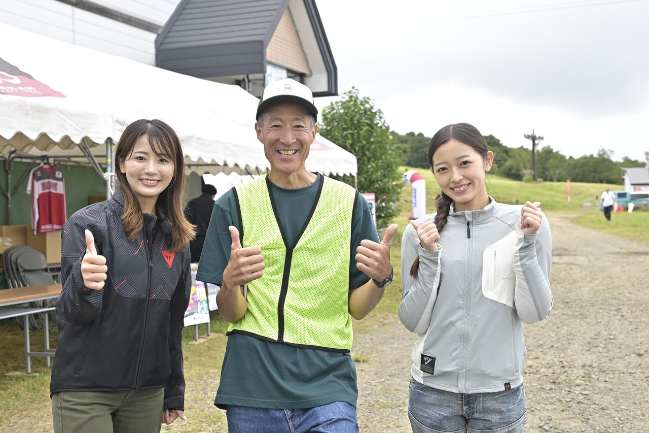 画像: 「ランド」のブリーフィング終了後に、大会会長の成田匠さんと一緒に記念撮影！