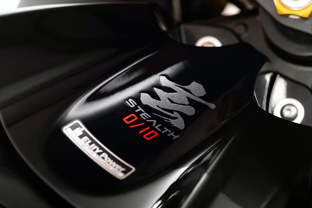 画像15: 【限定10台】漆黒の「GSX-R1000Rステルス」登場! アクラポヴィッチ等充実の伊スズキ超限定車【海外】