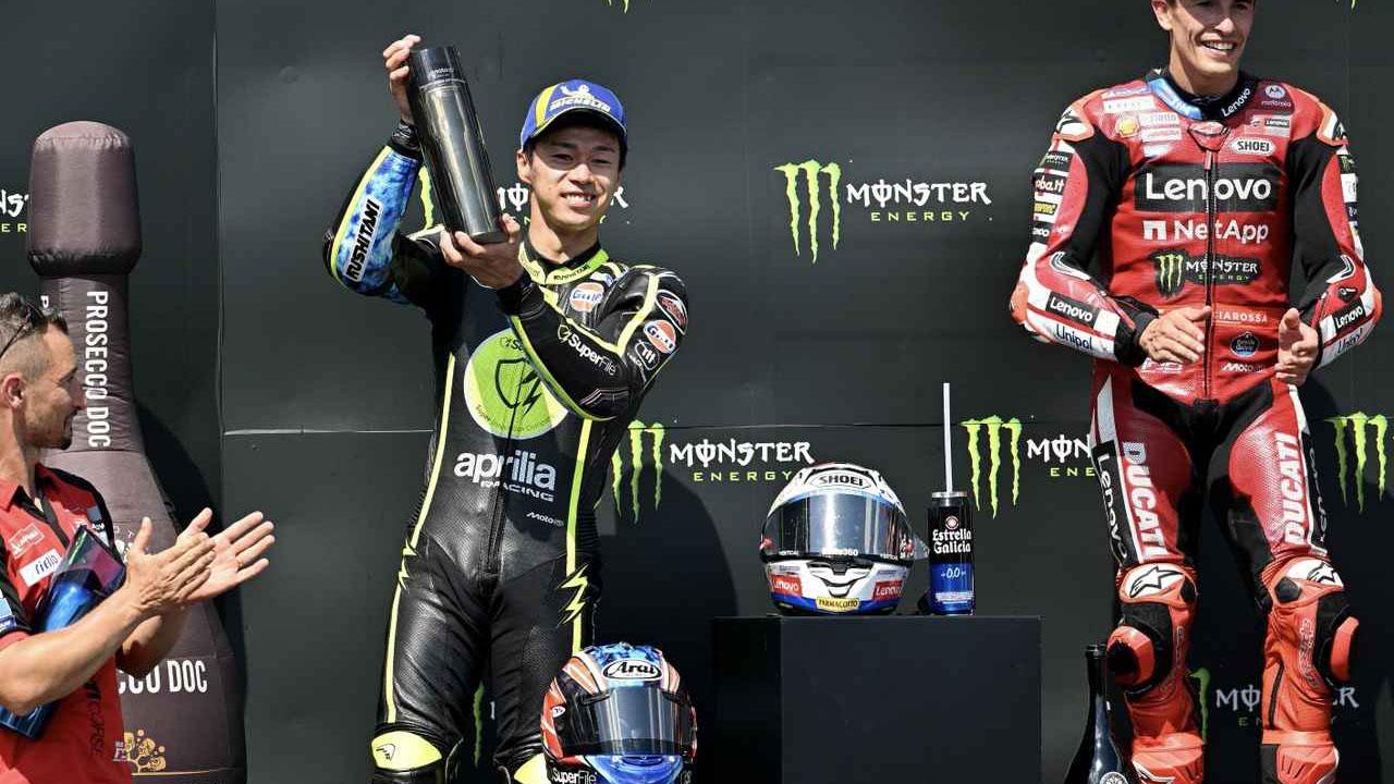 画像: 【2026 MotoGP 第9戦チェコGP】小椋藍が自己最高位となる2位表彰台を獲得!M.マルケスが連勝 - webオートバイ