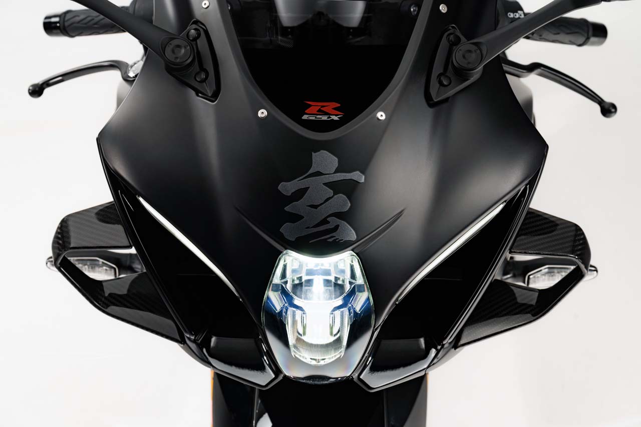 画像4: 【限定10台】漆黒の「GSX-R1000Rステルス」登場! アクラポヴィッチ等充実の伊スズキ超限定車【海外】