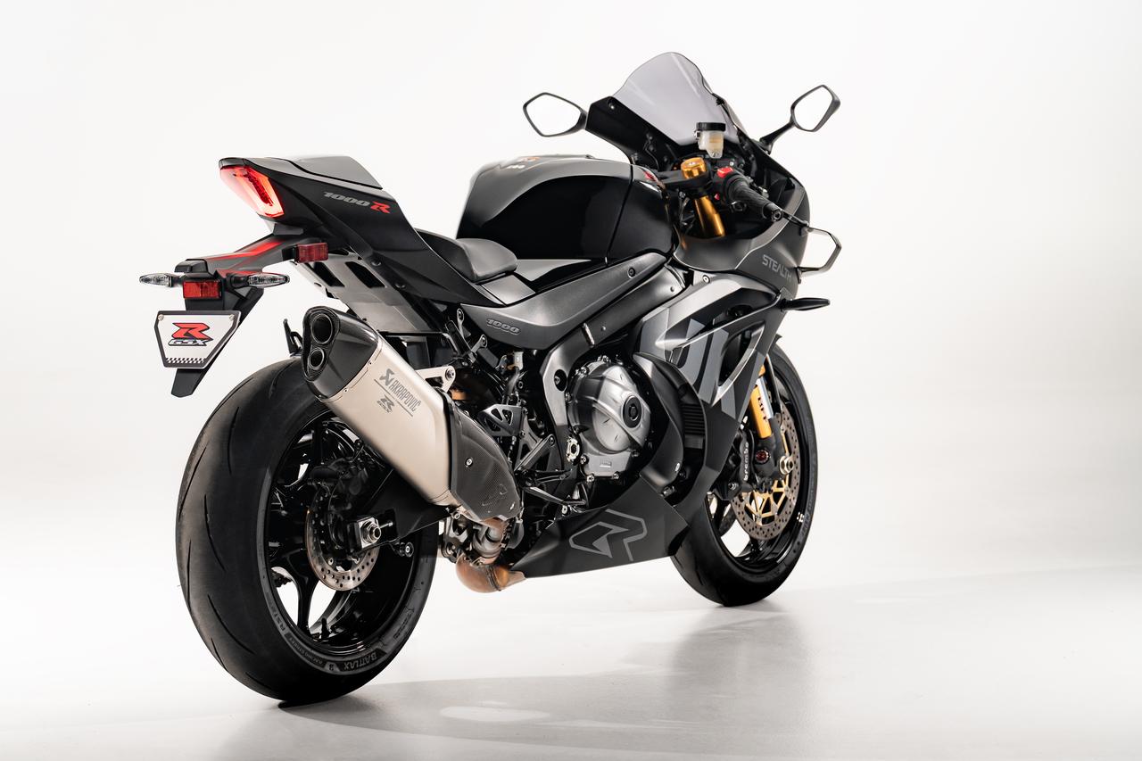 画像4: SUZUKI Italia SpA GSX-R1000R Stealth 2027年モデル(欧州仕様) 総排気量:999.8cc エンジン形式:水冷4ストDOHC4バルブ並列4気筒 シート高:825mm 車両重量:203kg 参考価格:2万1690ユーロ