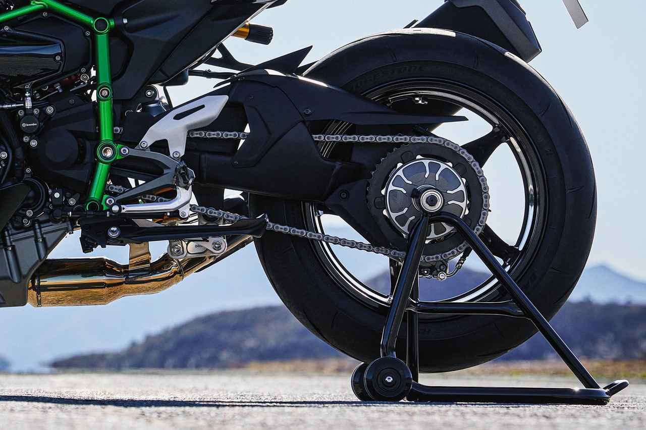 画像 : 21番目の画像 - 【写真25枚】カワサキ「Ninja H2 CARBON」2027年モデル - webオートバイ