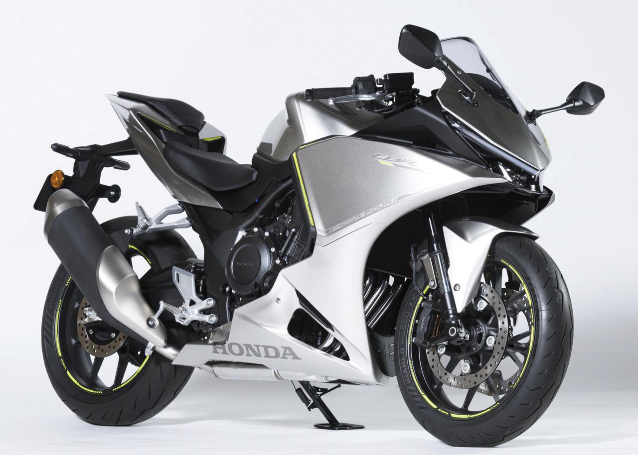 画像: HONDA CBR400R FOUR E-Clutch 総排気量:399cc エンジン形式:水冷4ストDOHC4バルブ並列4気筒 シート高:780mm 車両重量:187kg 税込価格:119万9000円