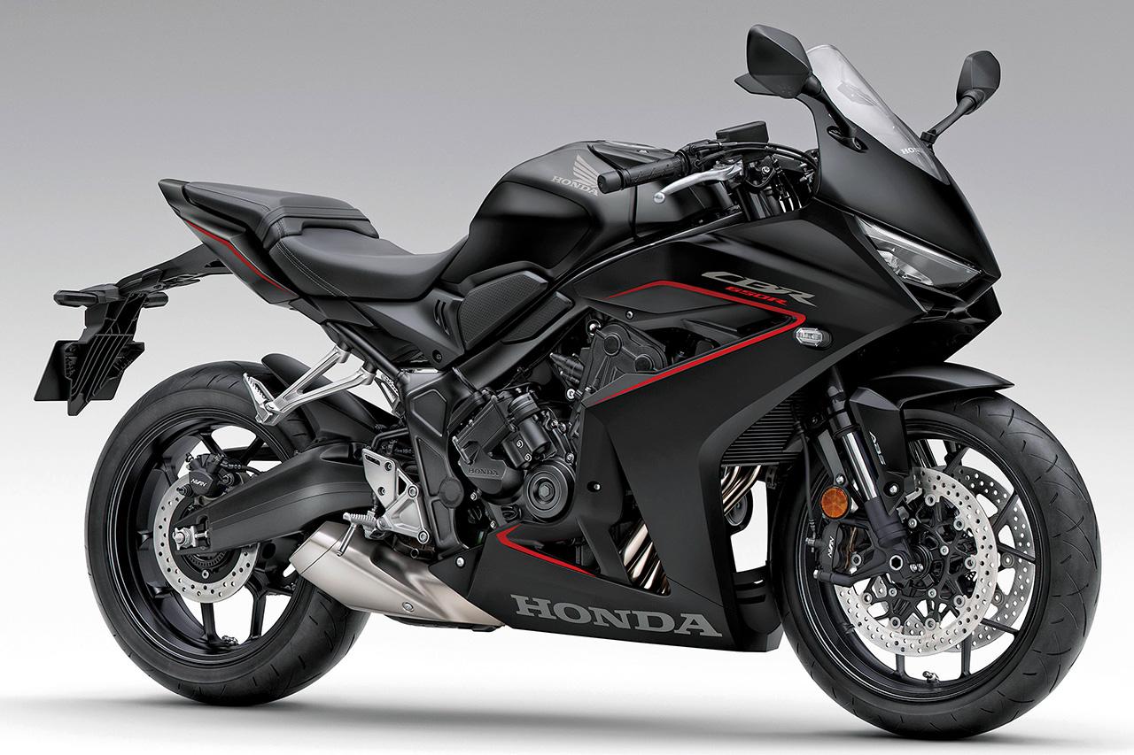 画像: HONDA CBR650R/E-Clutch 総排気量:648cc エンジン形式:水冷4ストDOHC4バルブ並列4気筒 シート高:810mm 車両重量:209kg/211kg( E-Clutch) 税込価格:110万円/115万5000(E-Clutch)〜118万8000円( E-Clutch・グランプリレッド)