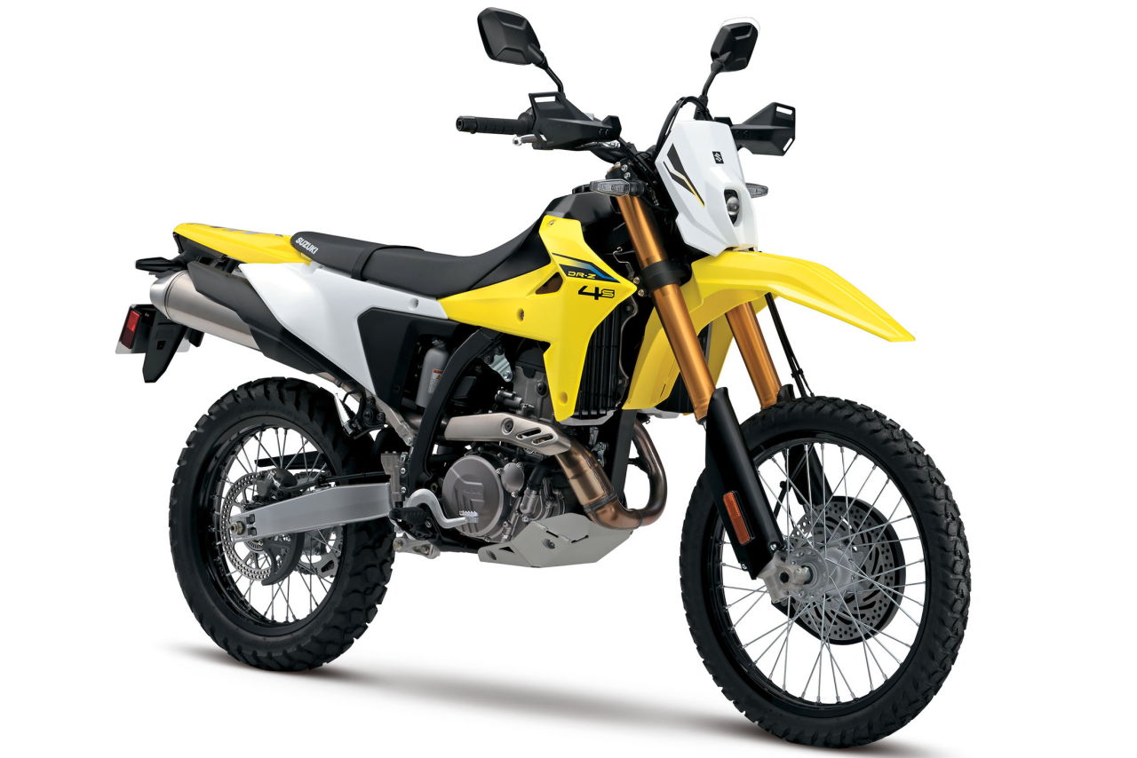 画像: SUZUKI DR-Z4S+ 2027年モデル(北米仕様) 総排気量:398cc エンジン形式:水冷4ストDOHC4バルブ単気筒 シート高:820mm 車両重量:151kg 参考価格:8299ドル(北米)