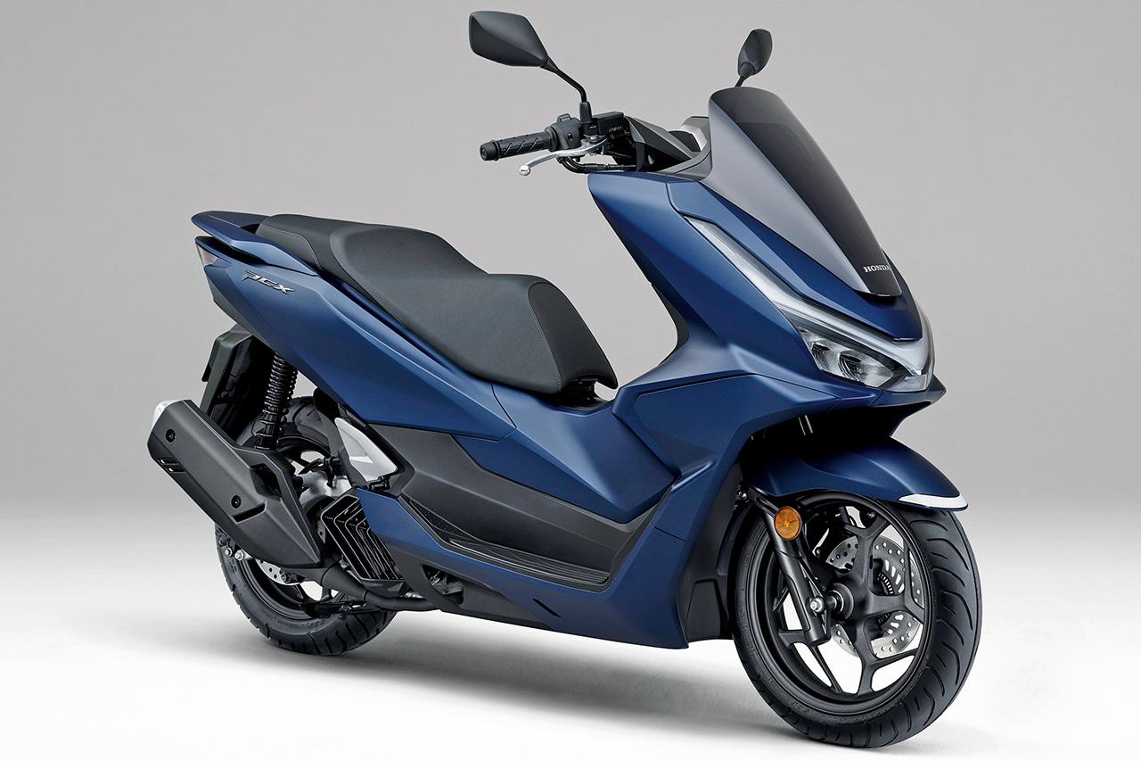 画像: HONDA PCX 総排気量:124cc エンジン形式:水冷4ストSOHC 4バルブ単気筒 シート高:764mm 車両重量:133kg 税込価格:37万9500円