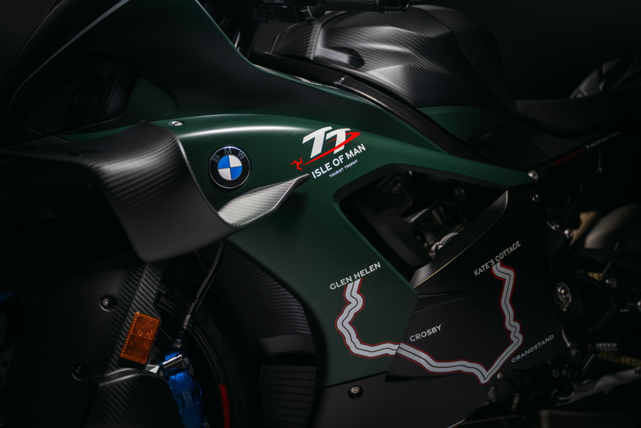 画像 : 11番目の画像 - 【画像18枚】BMW「M1000RR Limited Edition Isle of Man TT」 - webオートバイ