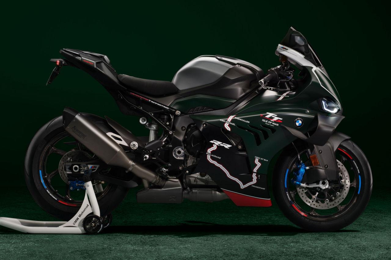 画像23: 【限定たった2台】世界でも限定115台! BMWが900万円の公道レース記念「M1000RR」特別仕様を抽選発売
