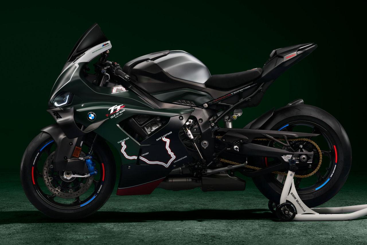 画像26: 【限定たった2台】世界でも限定115台! BMWが900万円の公道レース記念「M1000RR」特別仕様を抽選発売
