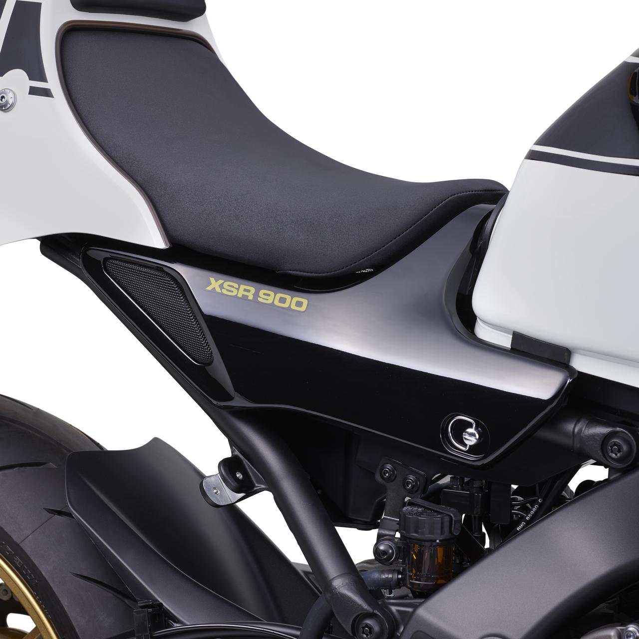 画像6: ヤマハ「XSR900」をUSインターカラーに! ワイズギアが往年のレーサーをモチーフにした外装セットを発売