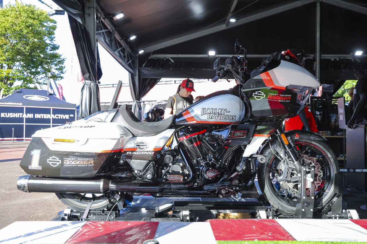 画像: CVOのツーリングモデルながら、カラーリングを施すと実にレーシーなルックス。日本でのレース開催にぜひ期待しましょう。