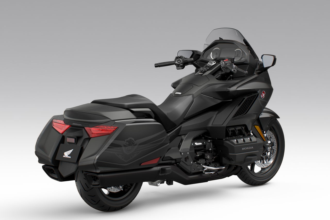 画像5: Gold Wing Automatic DCT: Metallic Black