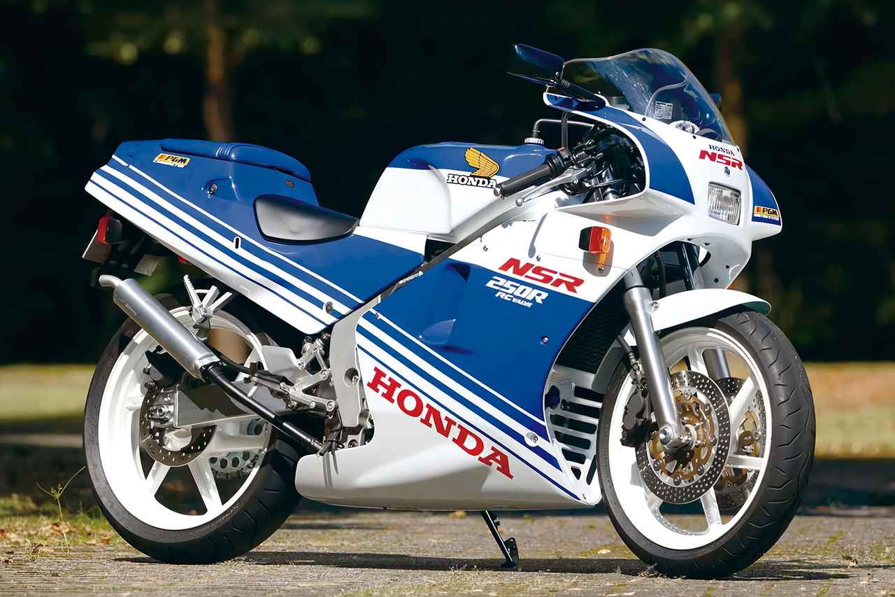 画像: HONDA NSR250R(MC18) 1988年1月19日発売