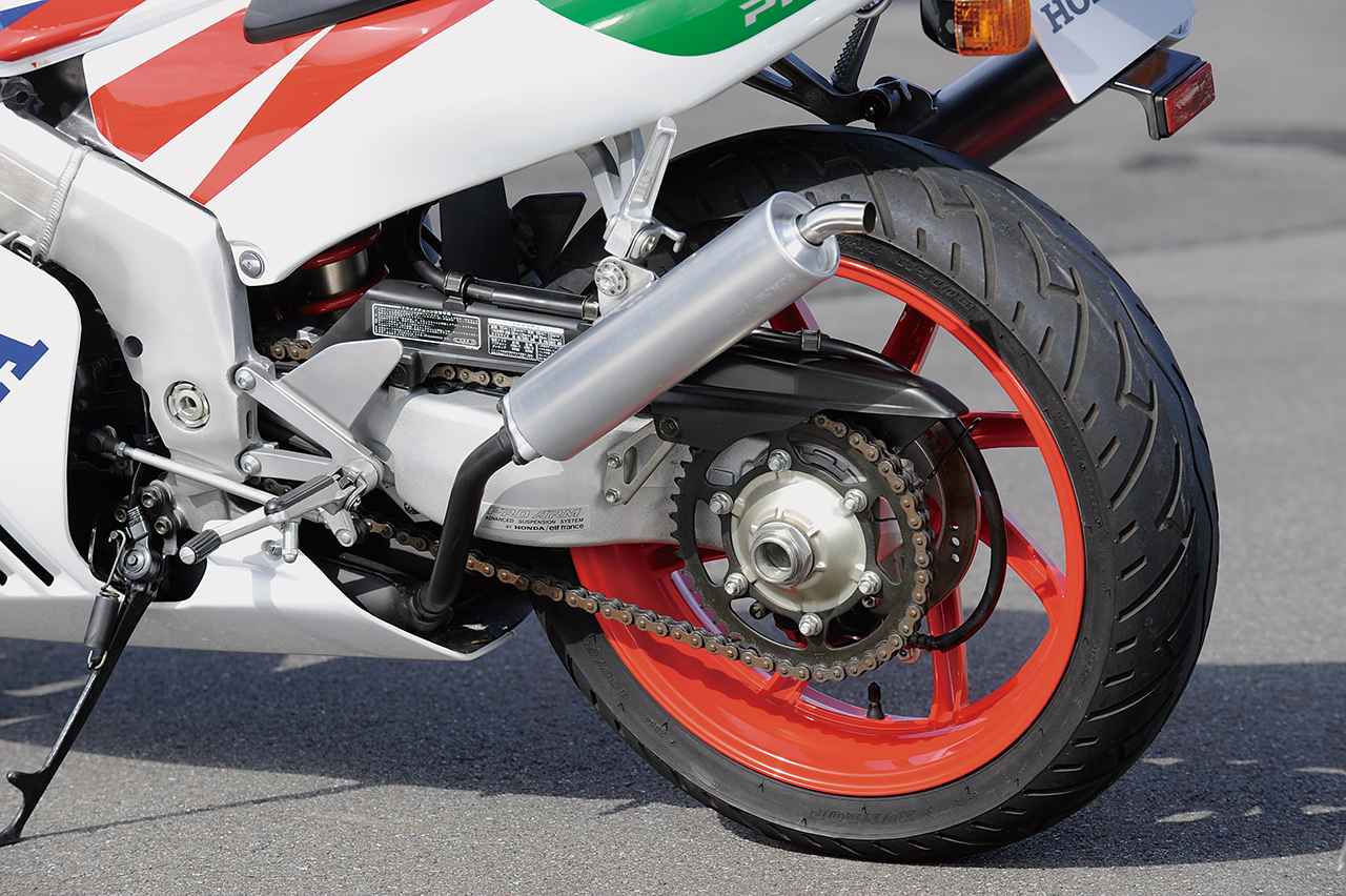 画像2: ホンダ「NSR250R（MC28）」1993-1996