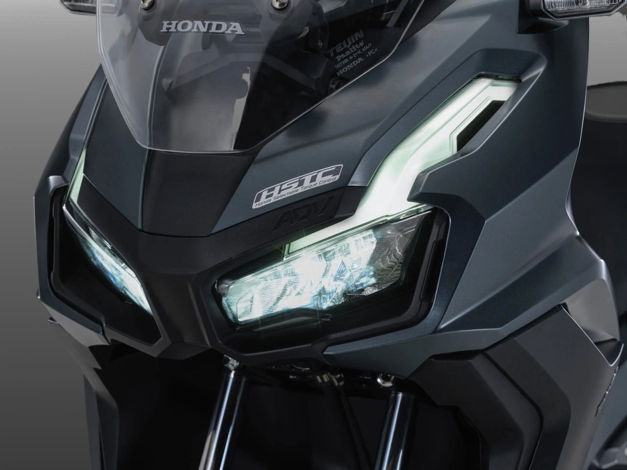 画像 : 10番目の画像 - 【画像18枚】ホンダ「ADV160 トリコエディション」と「スパイダーマンエディション」 - webオートバイ