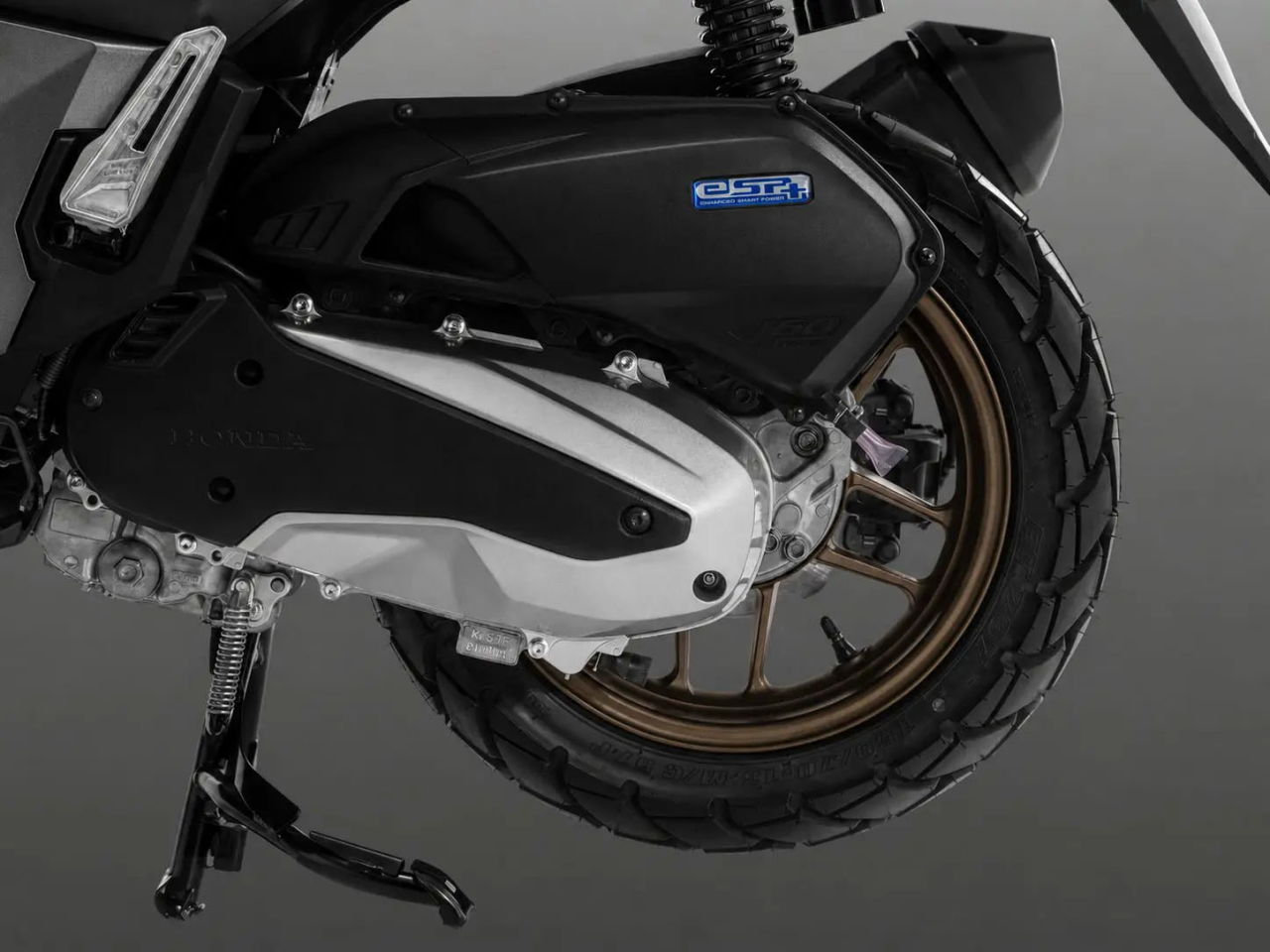 画像 : 16番目の画像 - 【画像18枚】ホンダ「ADV160 トリコエディション」と「スパイダーマンエディション」 - webオートバイ