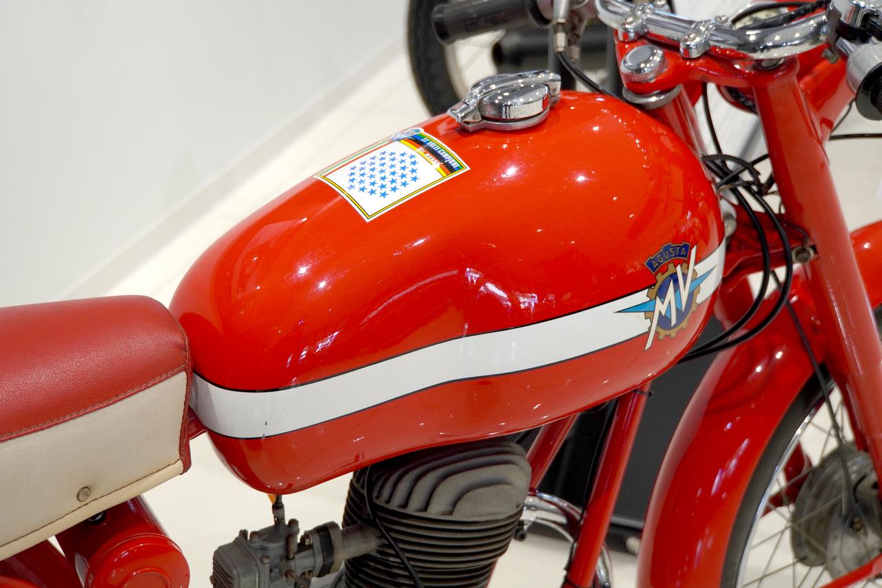 画像2: MV AGUSTA LIBERTY 50 SPORT SPECIALE(1962-1969)