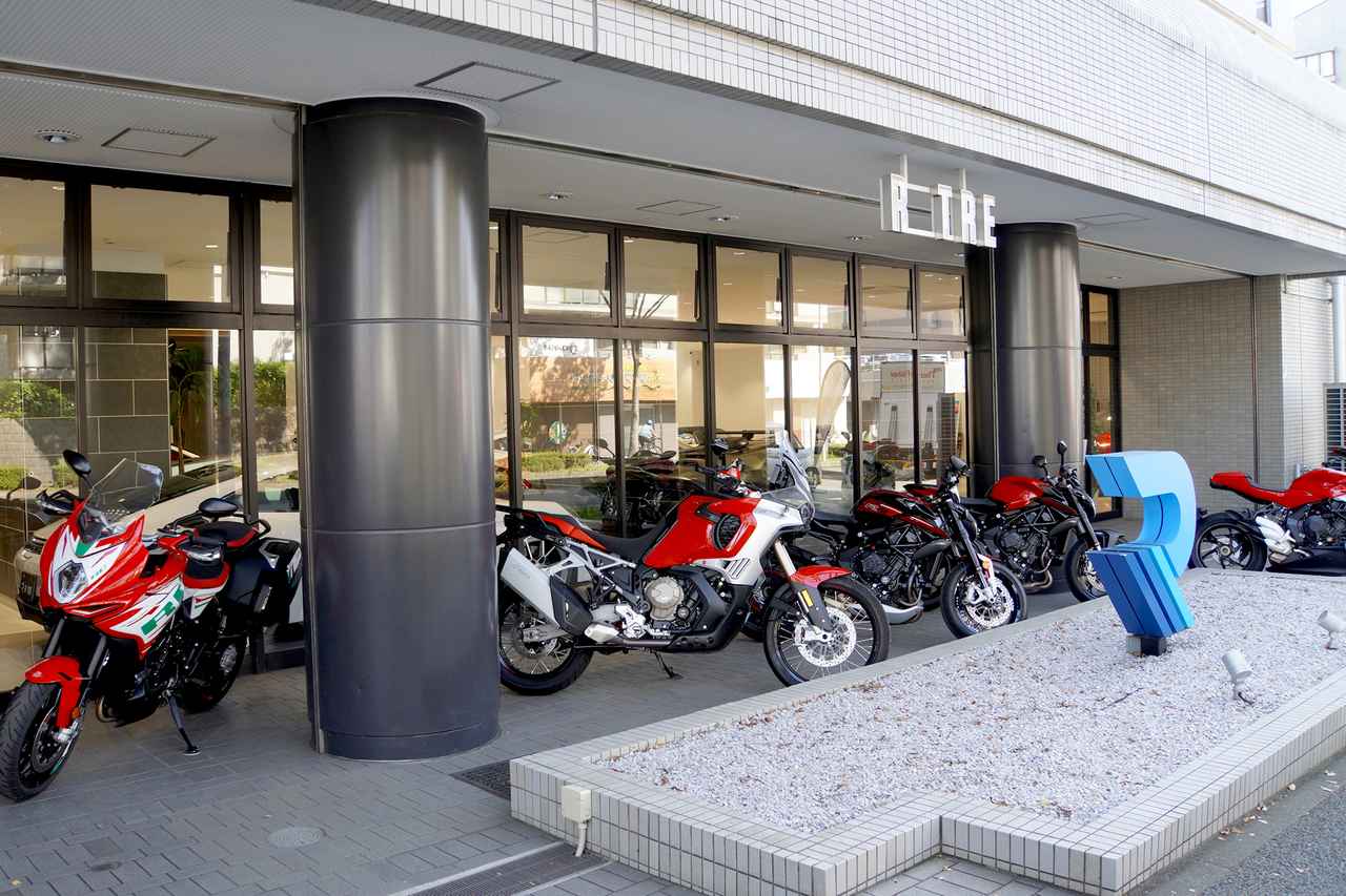 画像 : 2番目の画像 - 【写真30枚】「MV Agusta Yokohama-Kohoku Showroom」 - webオートバイ