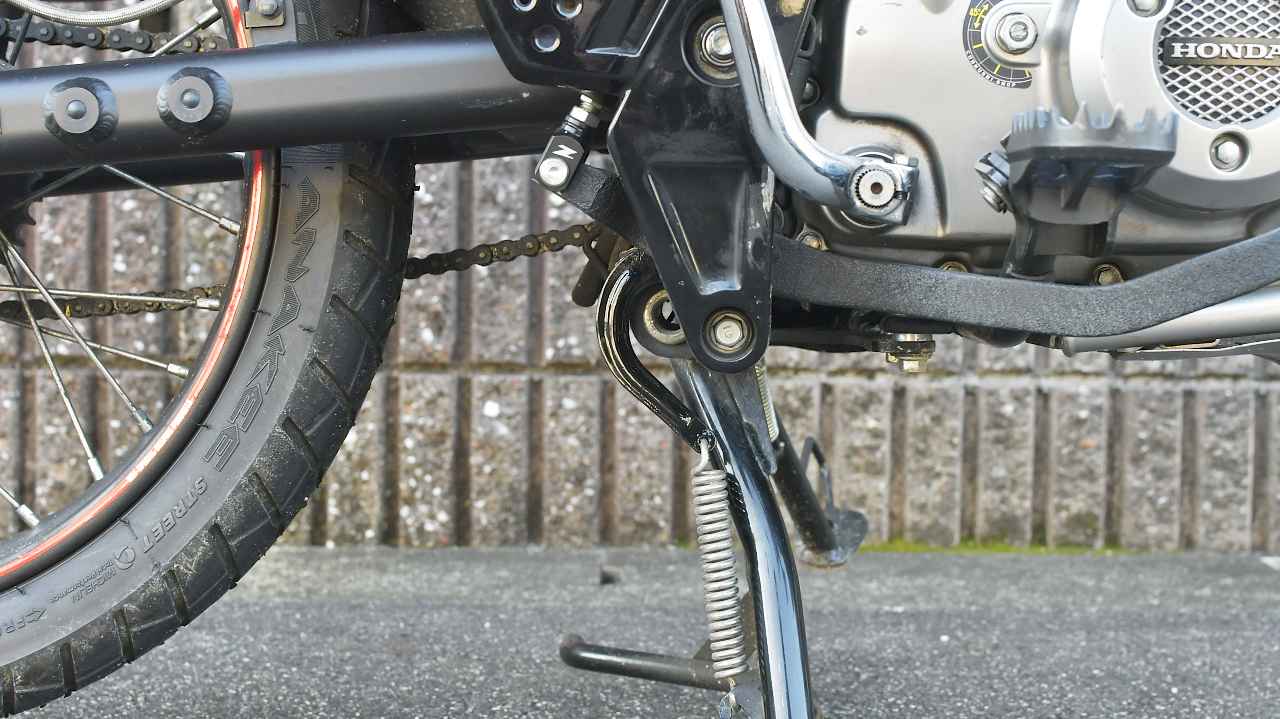 画像10: 車体に取り付けるよ