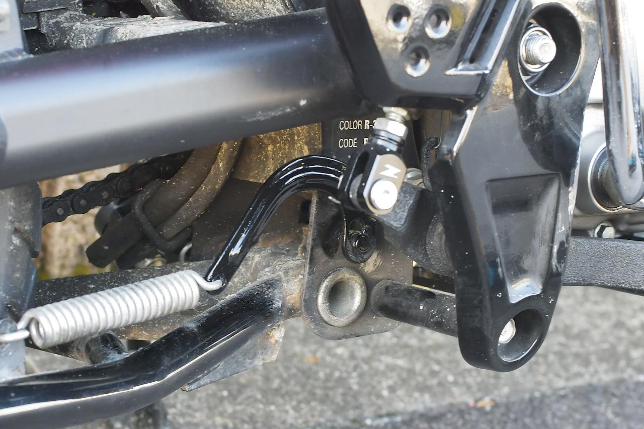 画像9: 車体に取り付けるよ