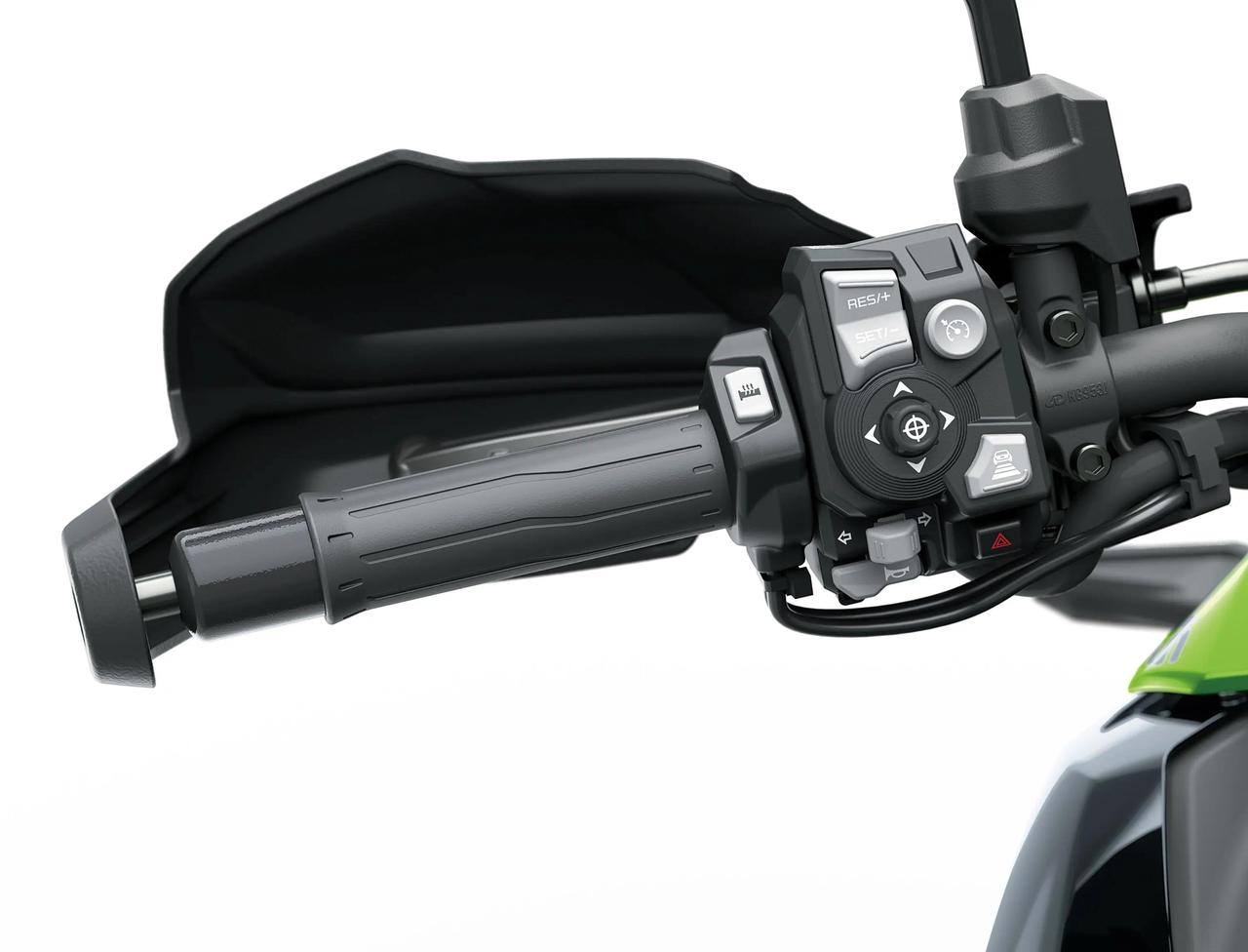 画像15: カワサキ「ヴェルシス900／SE」登場！ 122PS・Z譲りのの直4エンジンとレーダーによる運転支援を備えたスポーツツアラー