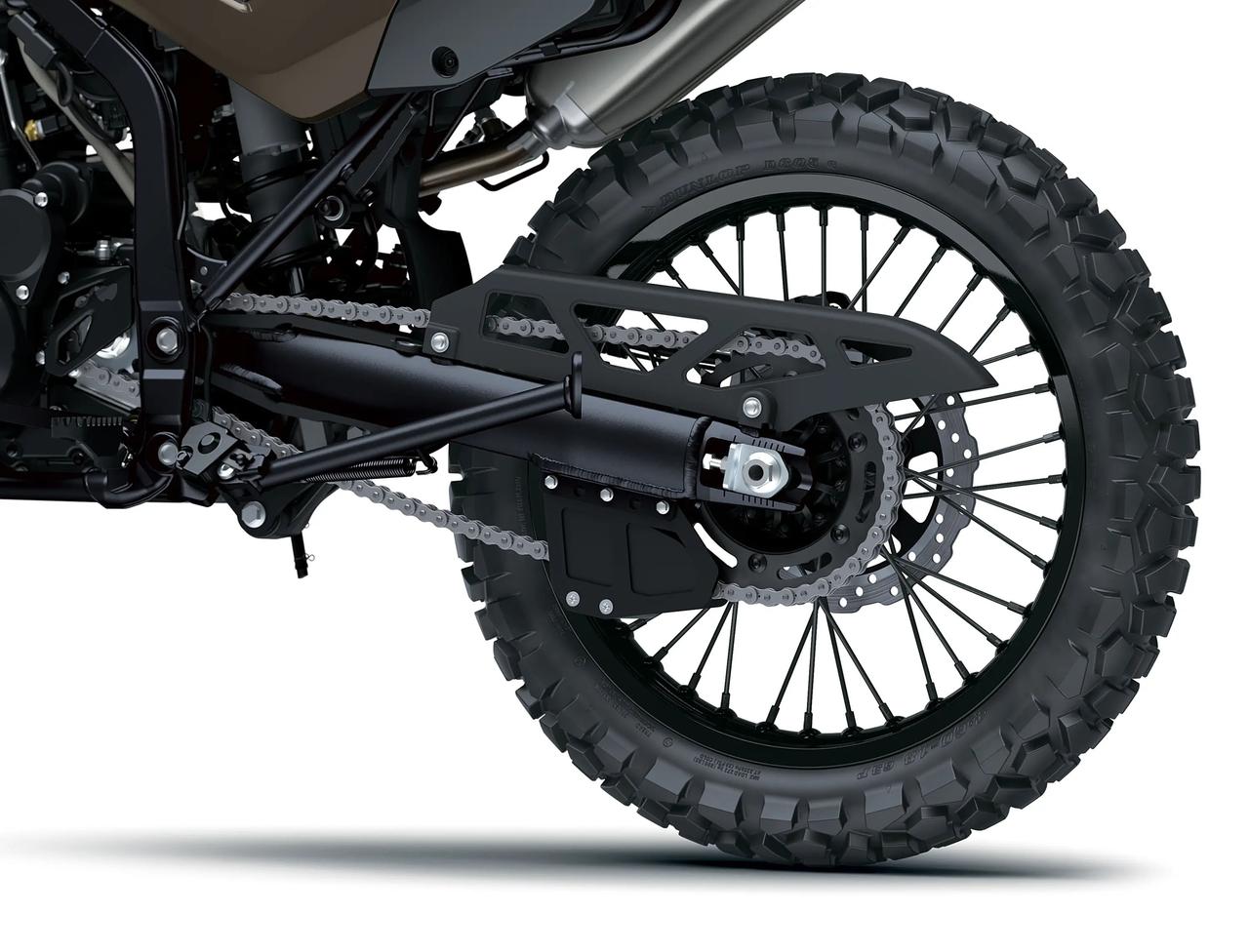 画像24: 「え、新作DFとまとめて日本でも売るの?!」カワサキ「KLX300」シリーズ、最高出力向上した北米2027年モデルが登場！