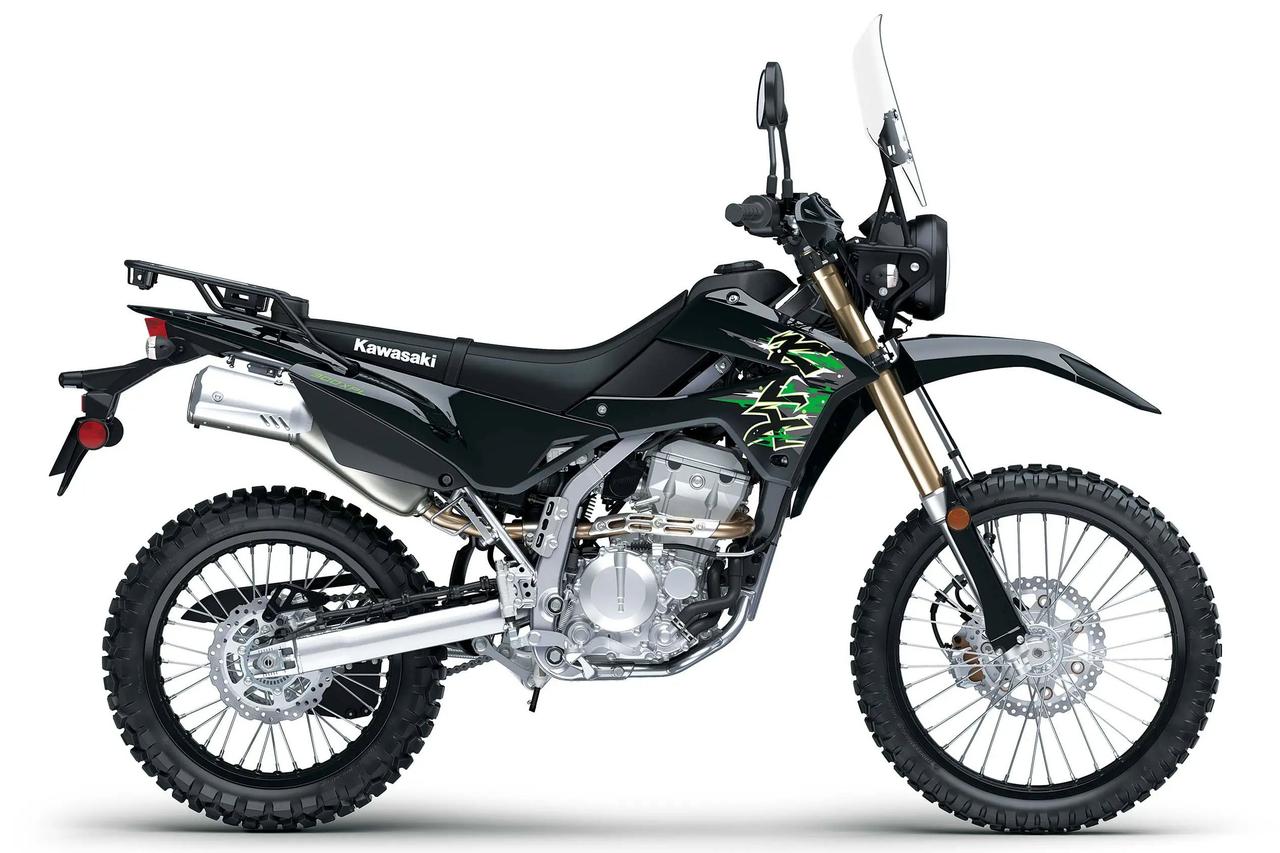 画像11: 【速報】カワサキ「KLX300 XPL」が北米で登場! 水冷292ccエンジンに丸目LED&大型スクリーン装備の“本格アドベンチャー”仕様