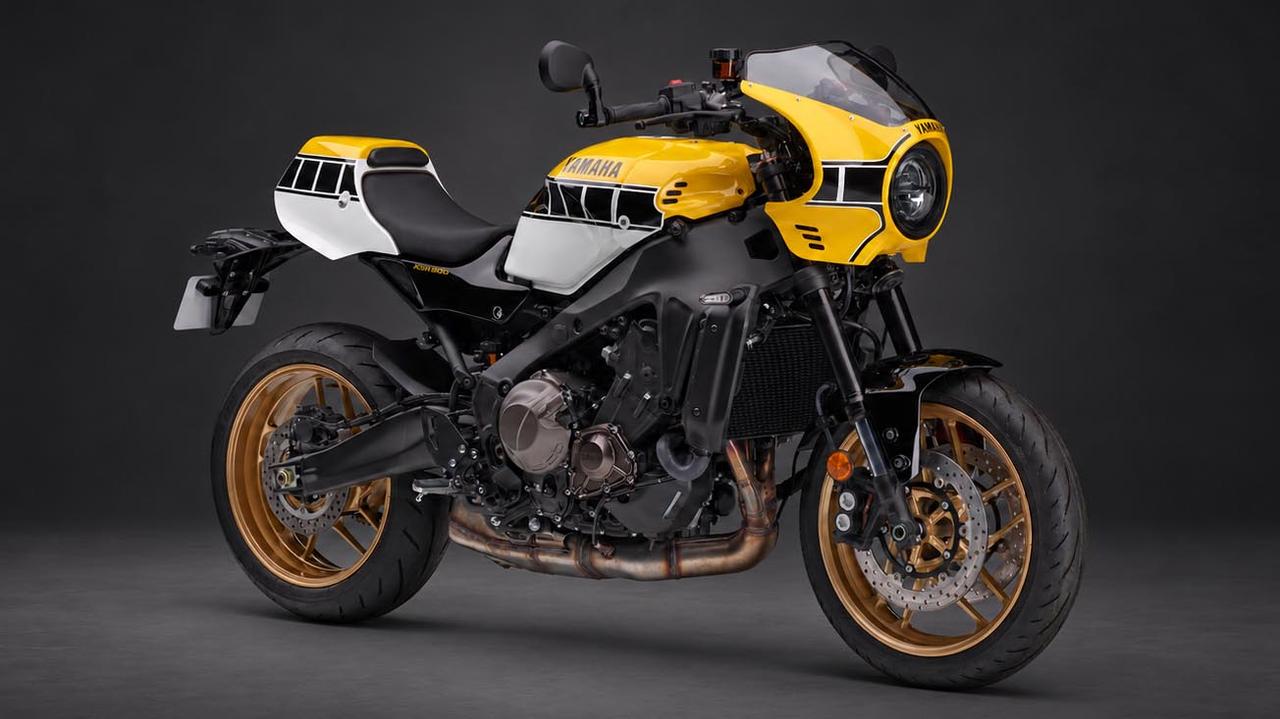 画像: ヤマハ「XSR900」をUSインターカラーに! ワイズギアが往年のレーサーをモチーフにした外装セットを発売 - webオートバイ