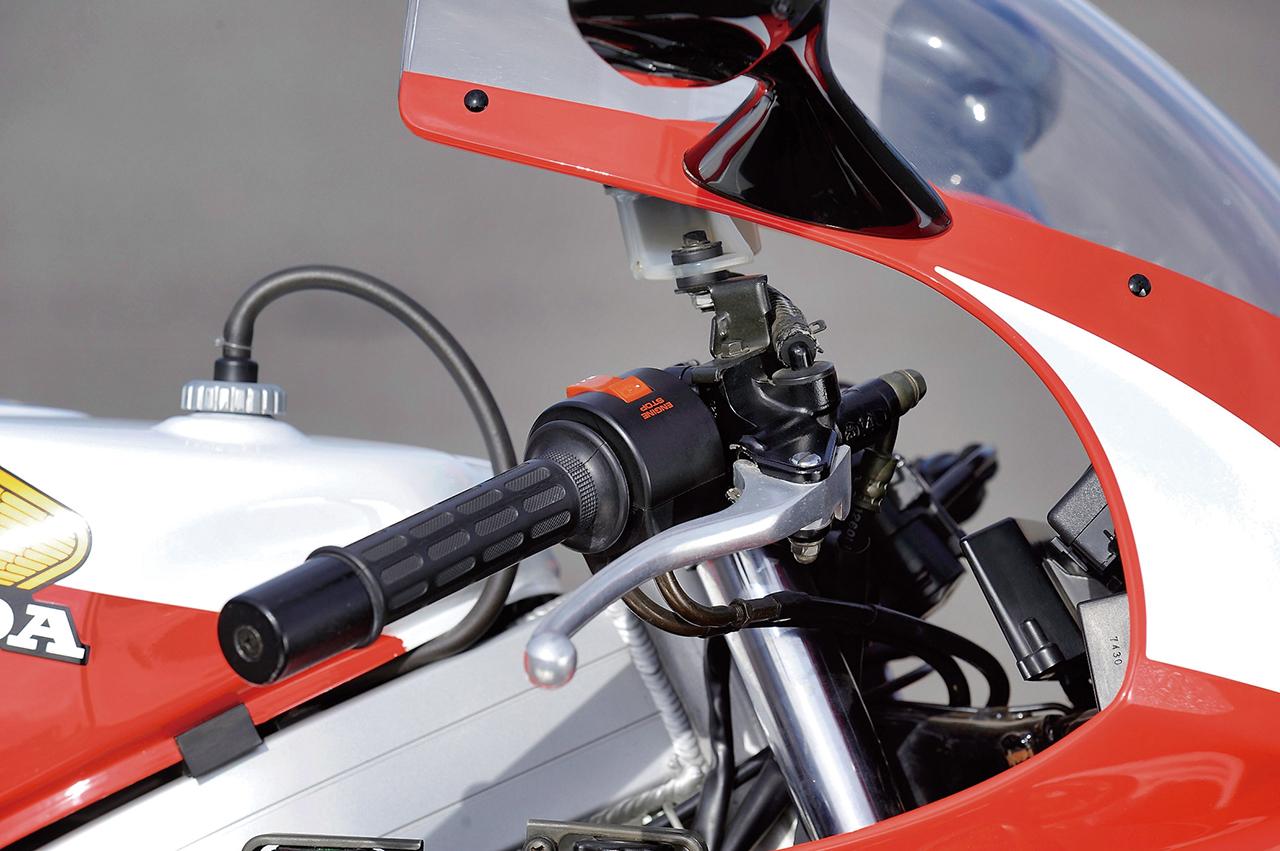 画像 : 30番目の画像 - 【写真39枚】ホンダ「NSR250R（MC16）」（1986）詳細解説 - webオートバイ