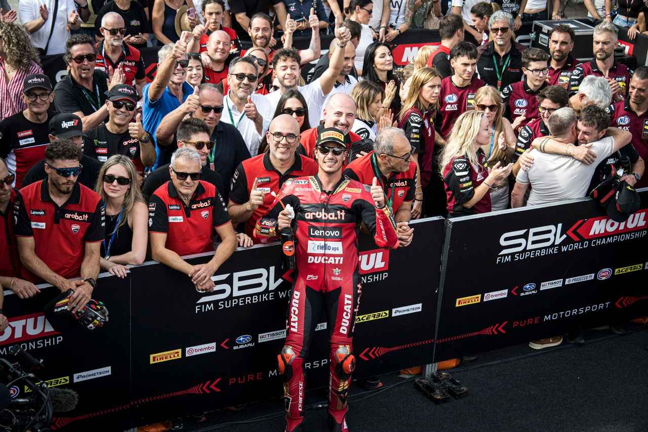 画像 : 15番目の画像 - 【画像18枚】スーパーバイク世界選手権・最終レースを走った特別カラー - webオートバイ