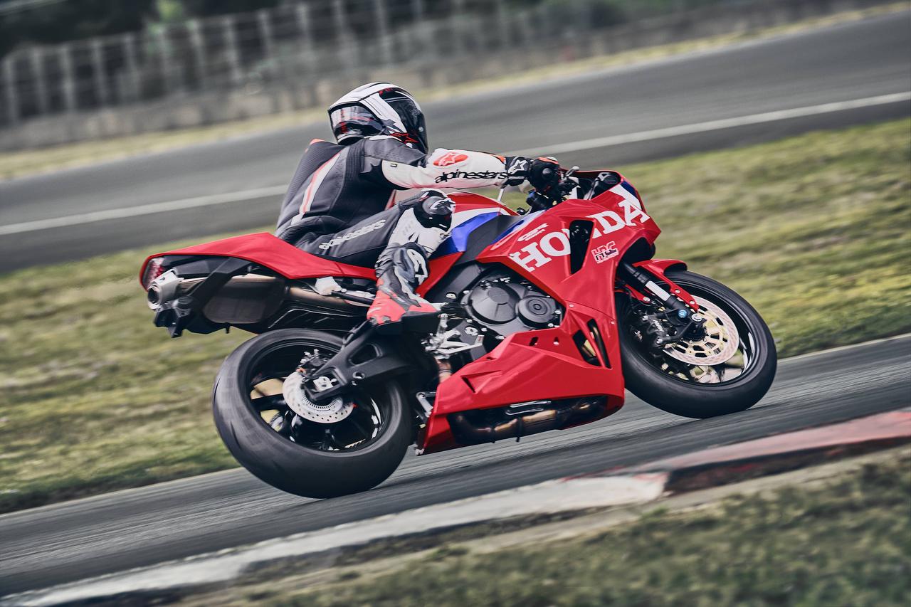 画像 : 37番目の画像 - 【写真42枚】ホンダ「CBR600RR」2027年モデル（欧州仕様） - webオートバイ