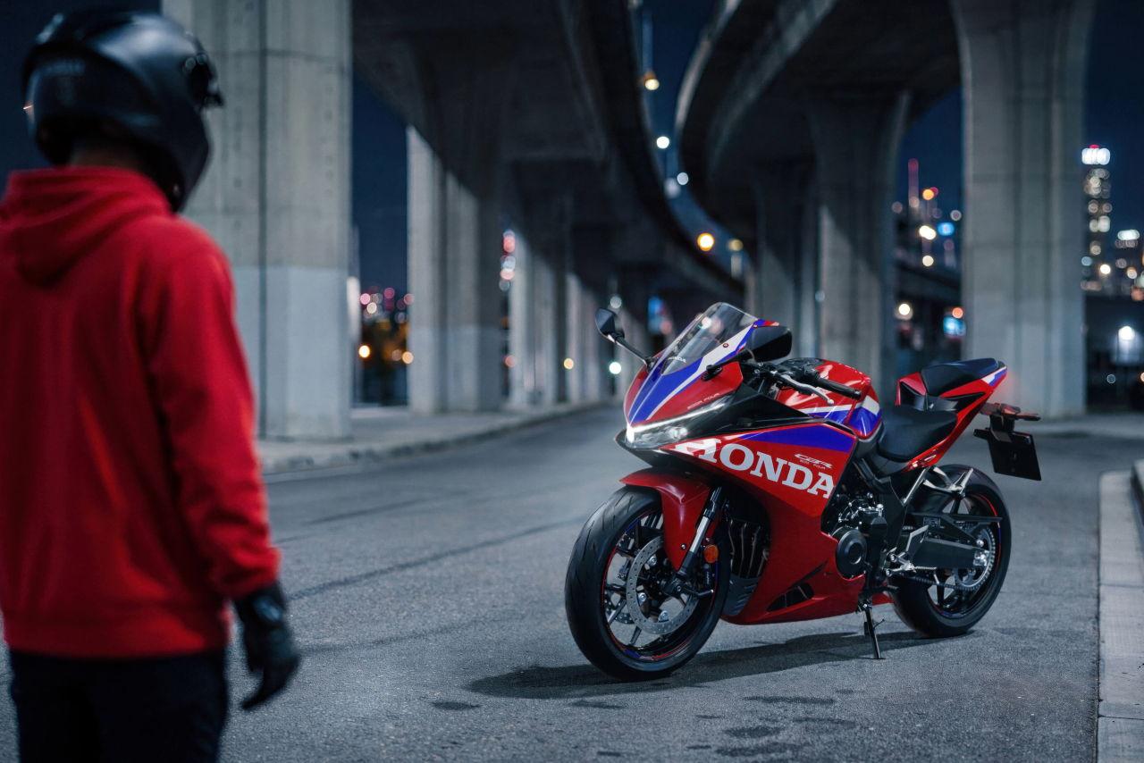 画像 : 23番目の画像 - 【画像23枚】ホンダ「CBR500R FOUR」2027年モデル（欧州仕様） - webオートバイ