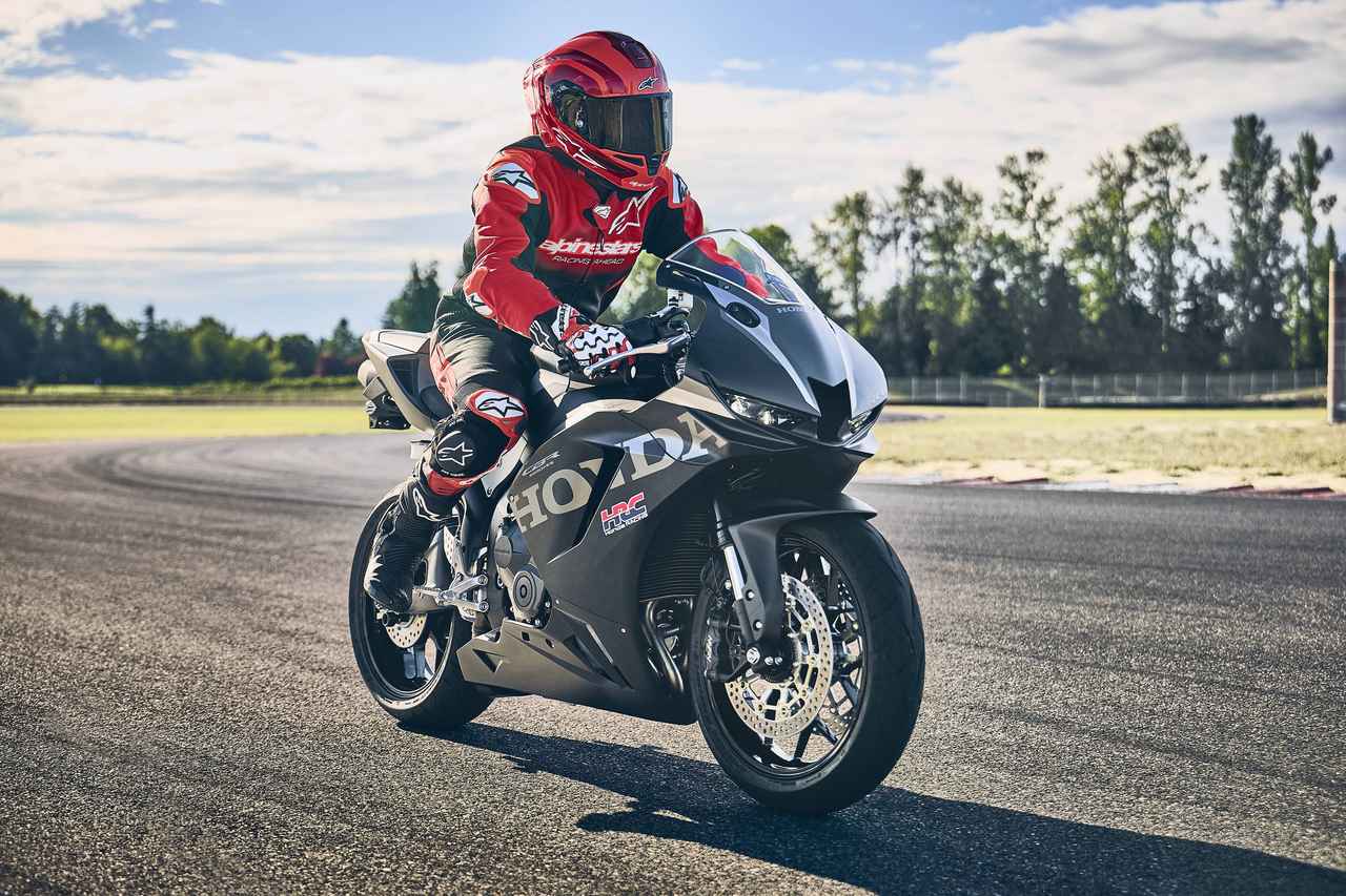 画像 : 38番目の画像 - 【写真42枚】ホンダ「CBR600RR」2027年モデル（欧州仕様） - webオートバイ
