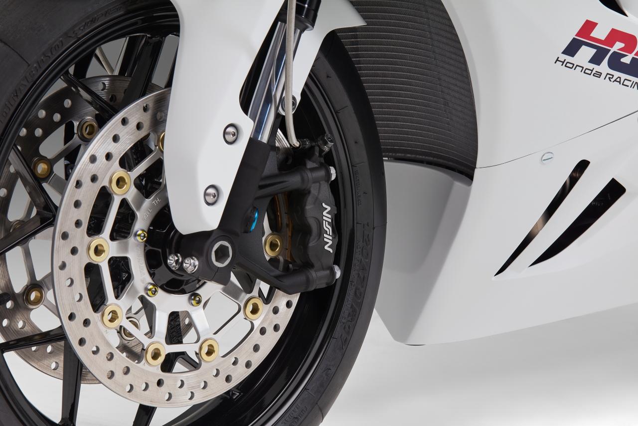 画像 : 7番目の画像 - 【画像7枚】ホンダレーシング「2027 CBR600RR レースベース車」 - webオートバイ