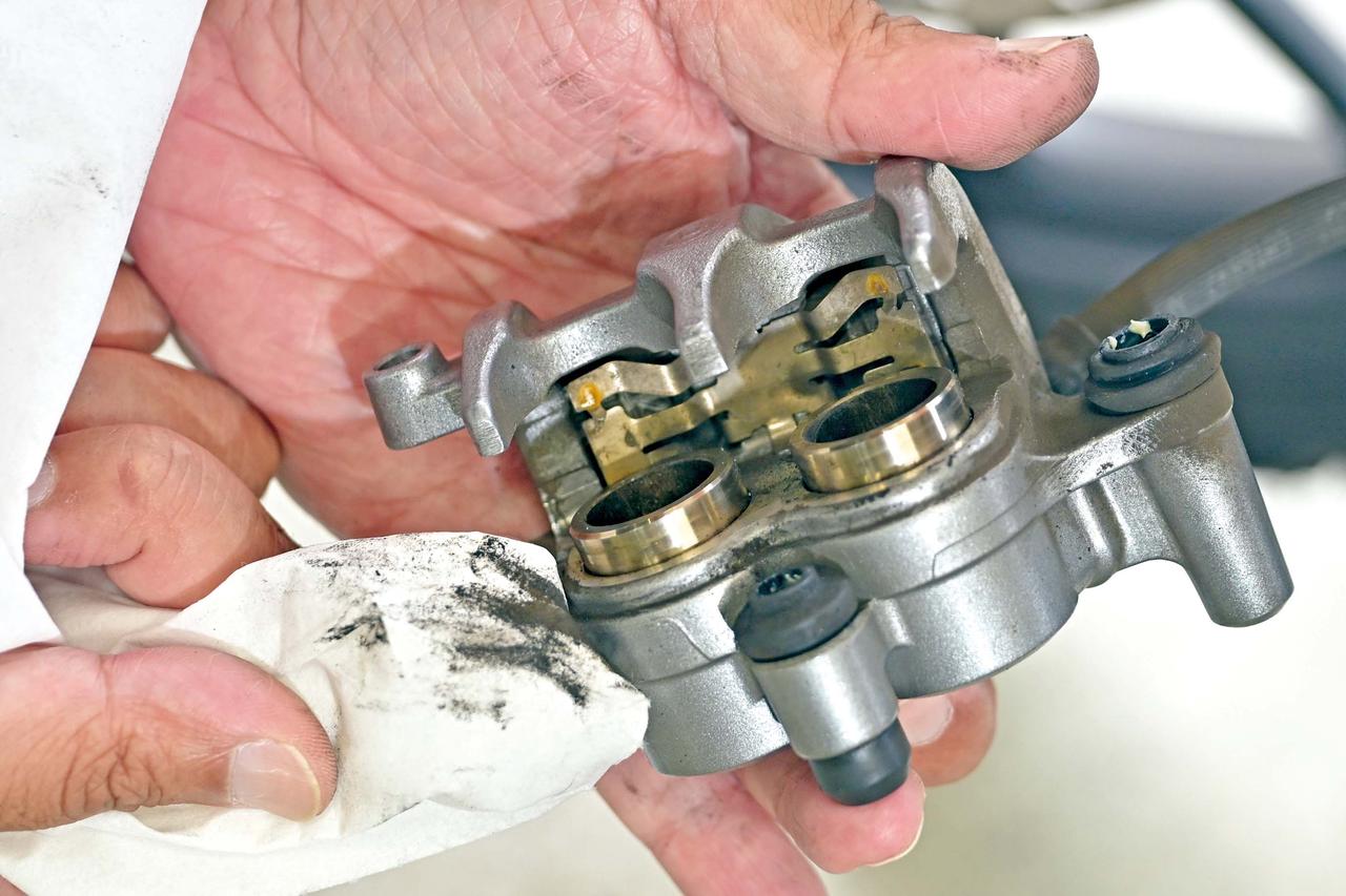 画像14: “自分でやれば工賃ゼロ!!” 愛車も整備スキルも育つ! セルフメンテ虎の巻【新橋モーター商会】