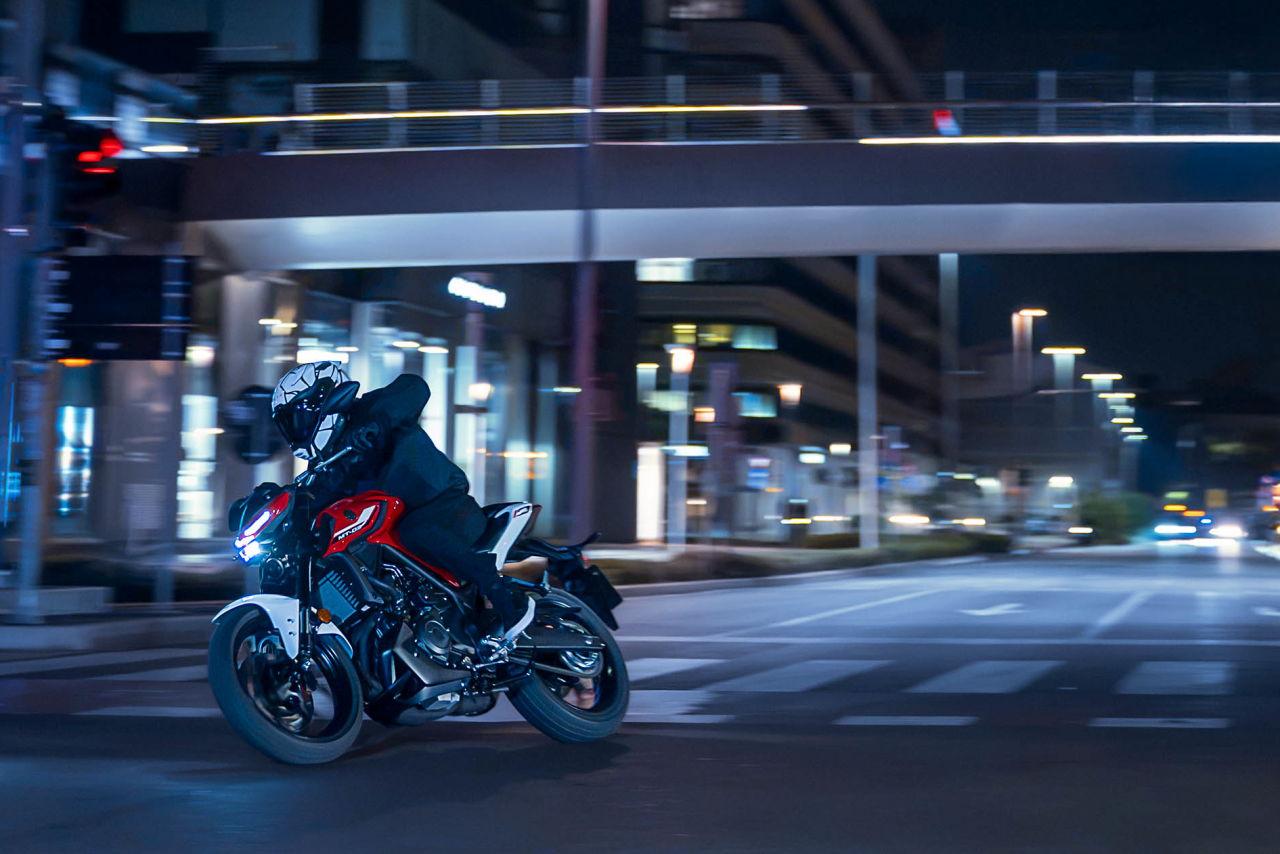 画像 : 19番目の画像 - 【画像45枚】ヤマハ「MT-125」「MT-03」「MT-07」「MT-09」欧州2027年モデル - webオートバイ