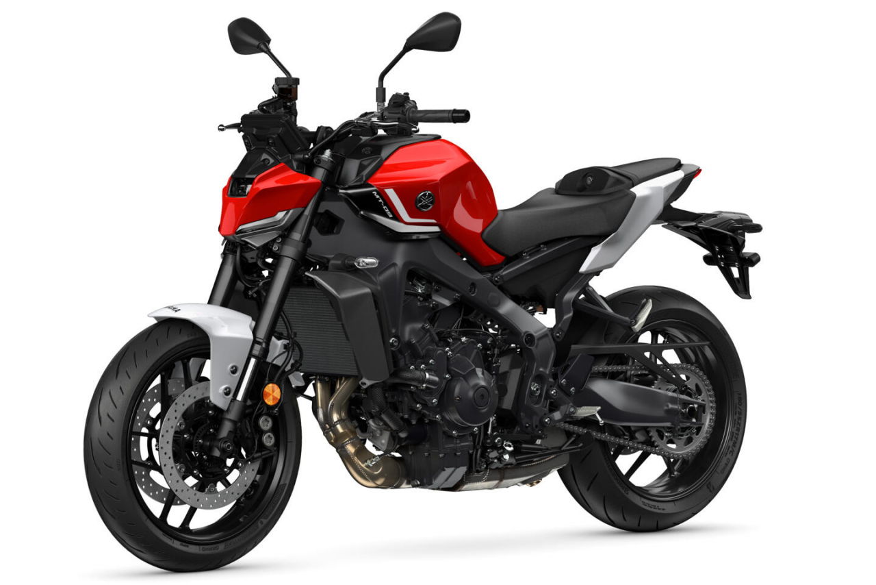 画像: YAMAHA MT-09 / Y-AMT / SP 2027年モデル（欧州仕様） 総排気量：890cc エンジン形式：水冷4ストDOHC4バルブ並列3気筒 シート高：825mm 車両重量：193kg（Y-AMT＝196kg）[SP＝194kg]