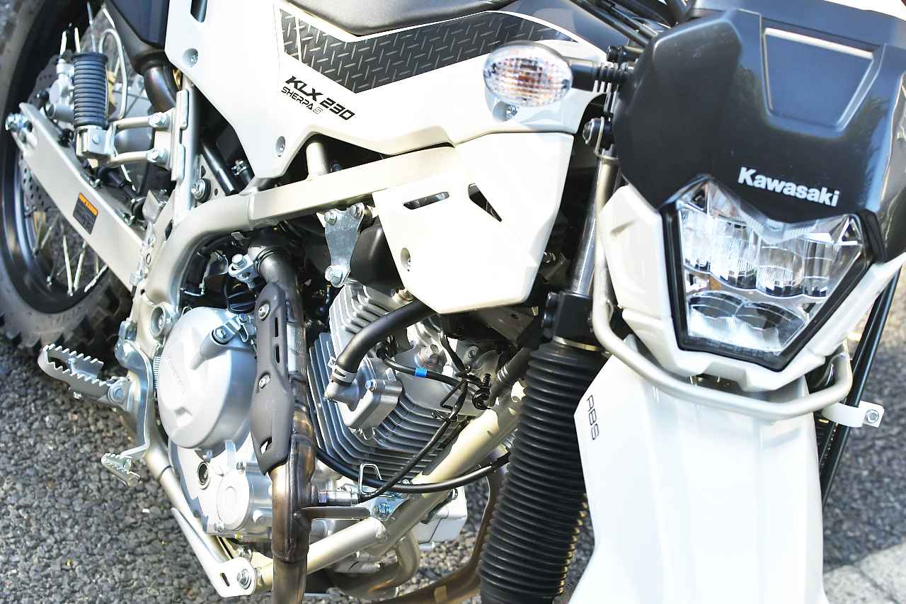 画像: KLX230シリーズ(KLX230/S、シェルパ/S、KLX230SM)オーナー必見! KLXシェルパをモデルに基本のメンテナンスをやってみる。〈オフロードバイク基本のキ Part1 KLX230メンテ編〉 - webオートバイ