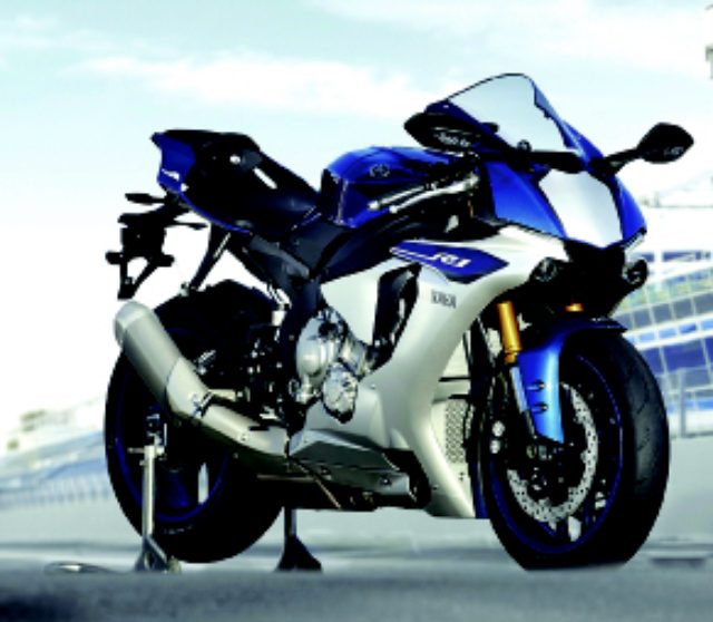 画像: YZF-R1 (GOGGLE@モーターマガジン社) www.motormagazine.co.jp